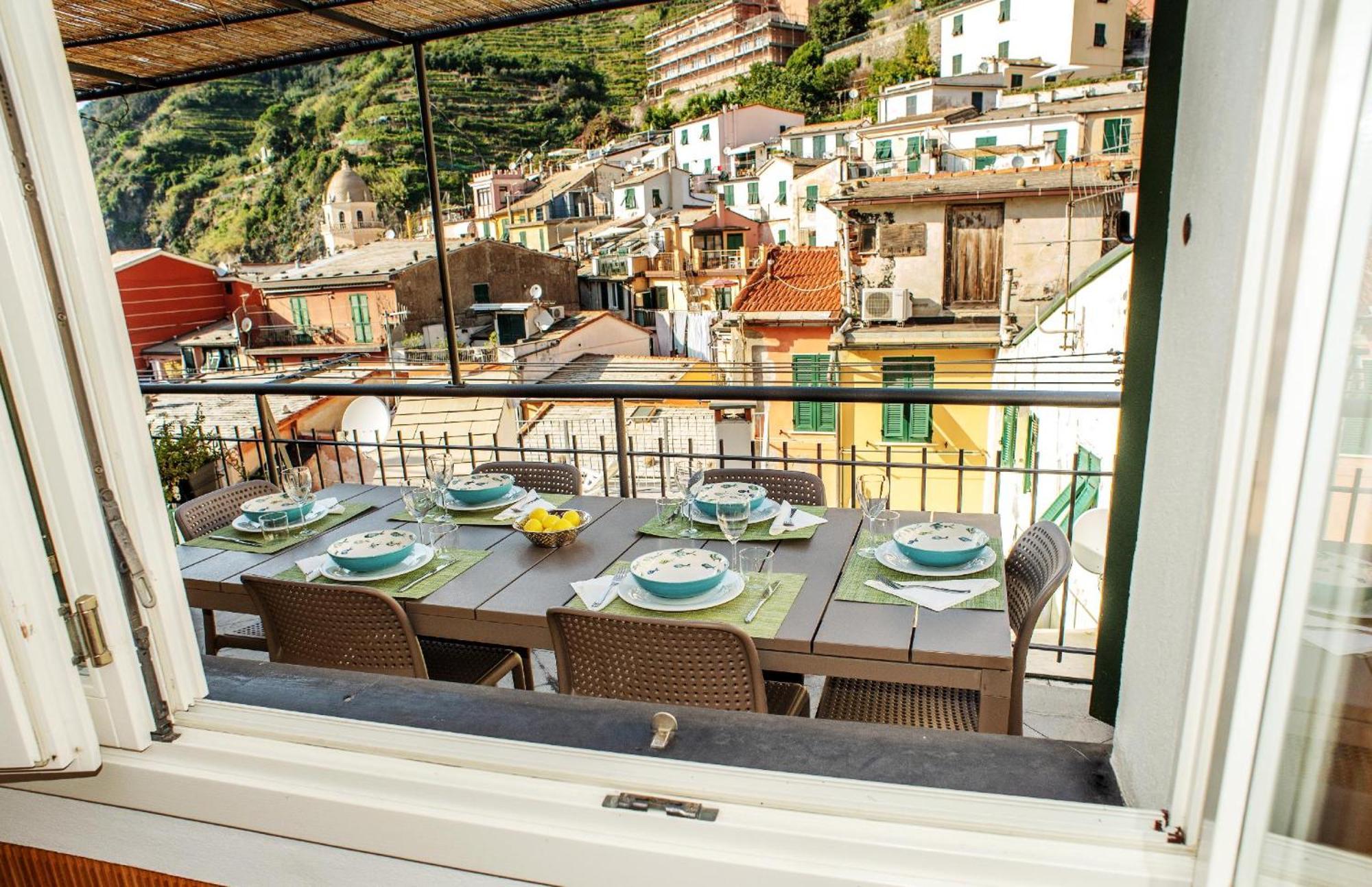 Carattino 12 Idyllic Seafront Retreat Διαμέρισμα Βερνάτσα Εξωτερικό φωτογραφία