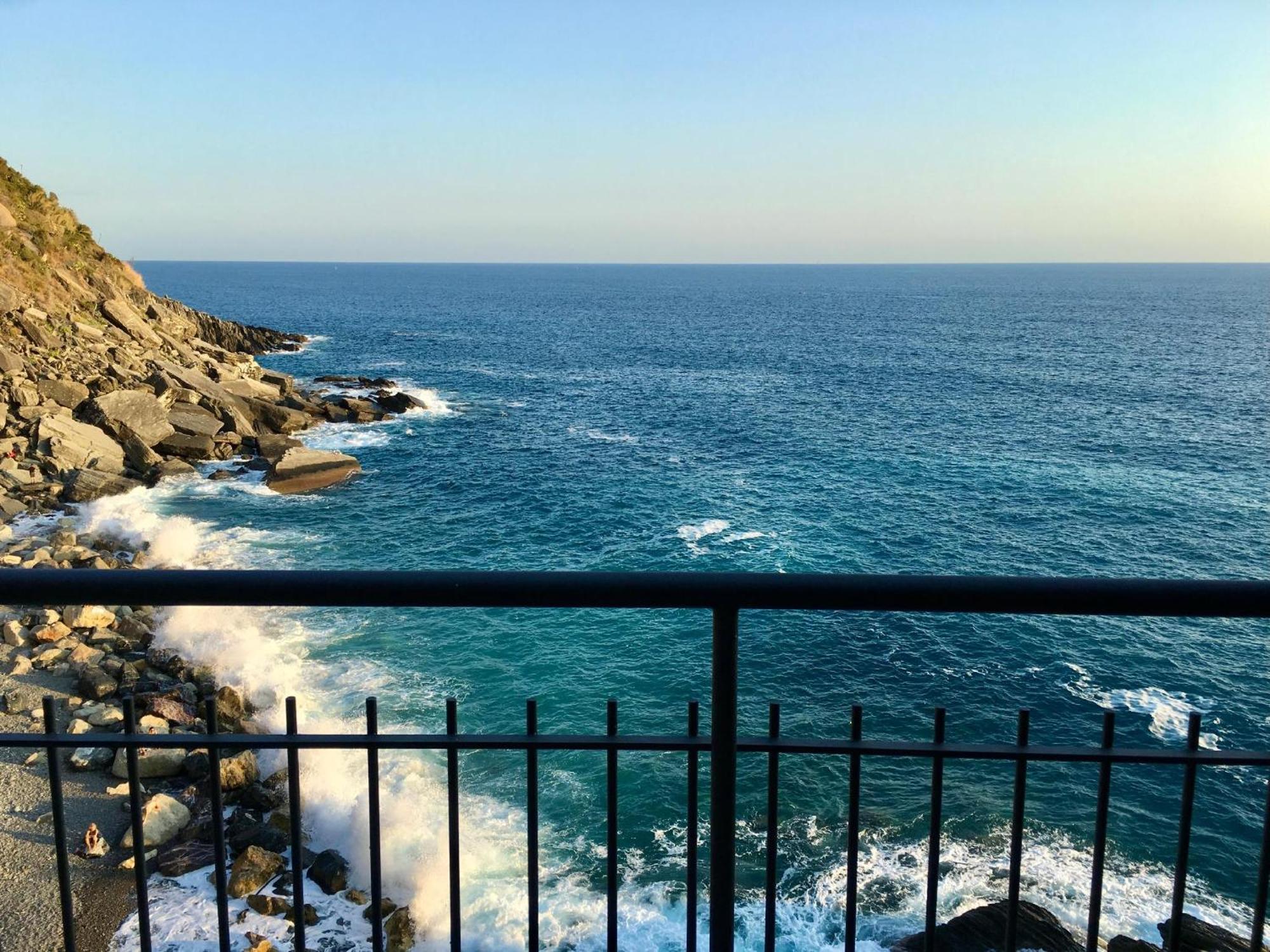 Carattino 12 Idyllic Seafront Retreat Διαμέρισμα Βερνάτσα Εξωτερικό φωτογραφία
