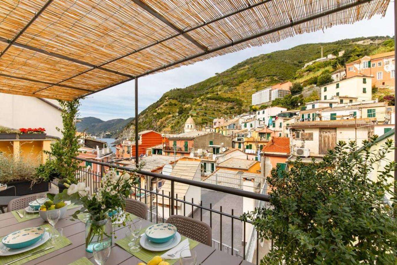 Carattino 12 Idyllic Seafront Retreat Διαμέρισμα Βερνάτσα Εξωτερικό φωτογραφία